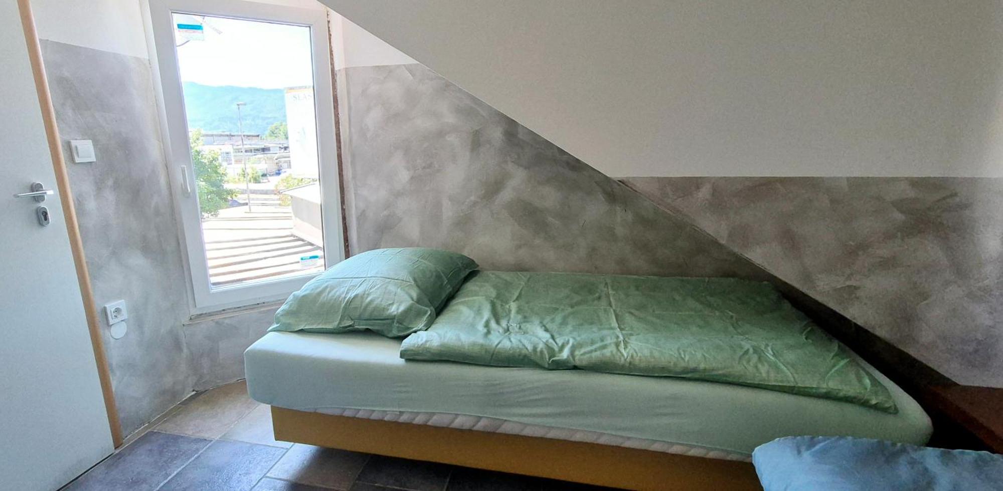 Bled Lesce Station Rooms And Beds Екстериор снимка